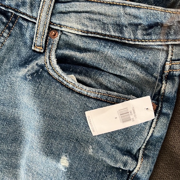 Old Navy / size 8 / High Rise Curvy OG Straight - Picture 4 of 6